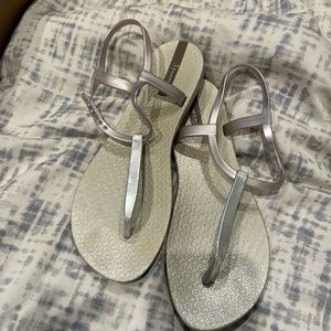 Ipanema t strap silver sandals